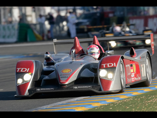 AUDI R10 TDI