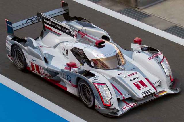 AUDI R18 E-TRON QUATTRO
