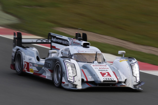 AUDI R18 E-TRON QUATTRO