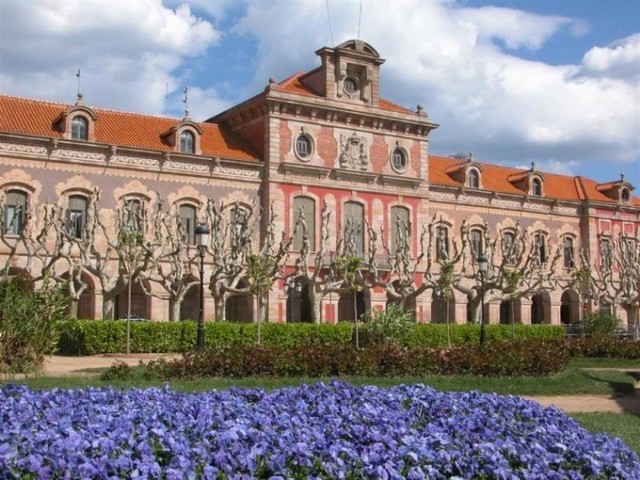 Finish the Parlament