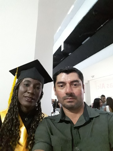 GRADUACIÓN DE MI ESPOSA