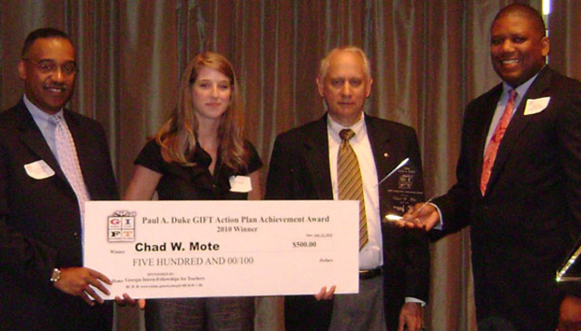 Katie Roberts Visits with Barrow County Schools D2D Team