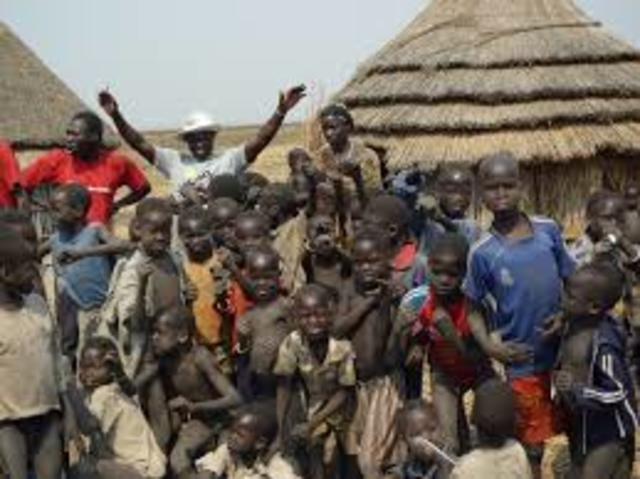 A LONG WALK TO WATER   (Nya)