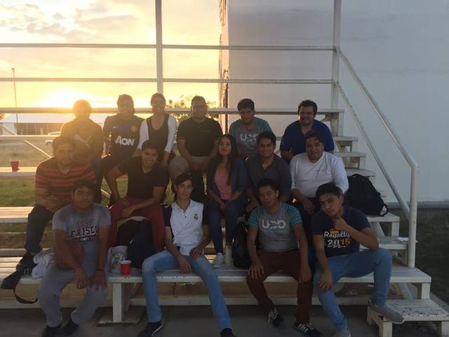 Universidad y alegria