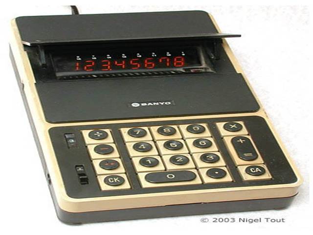Calculadora electrónica de bolsillo.