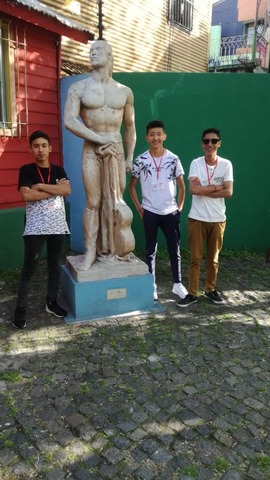 i met my best friends