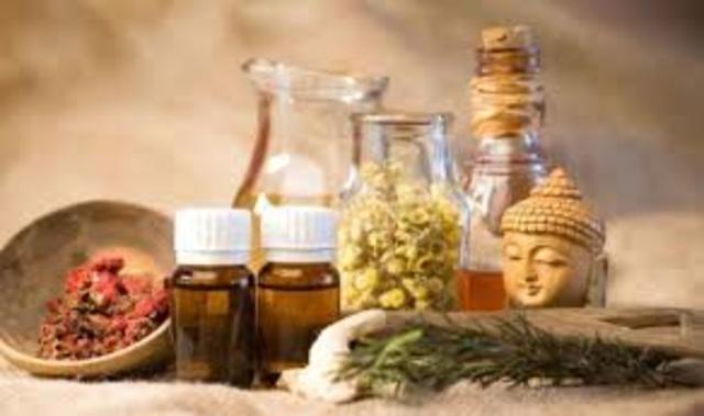 Medicina Ayurvédica Siglo II A. d C.