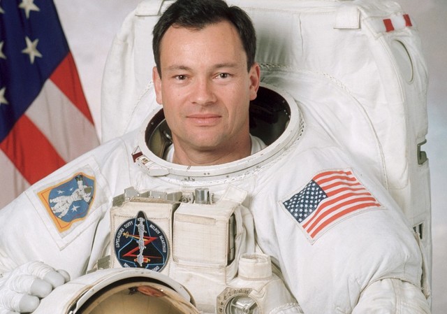 Miguel López-Alegría