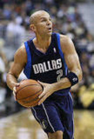 Jason Kidd takes flight