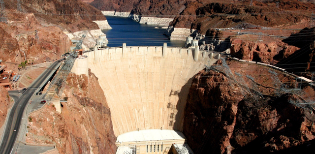 Congress approves Hoover Dam