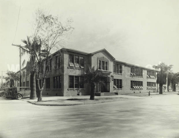 Phoenix Junior College is Established