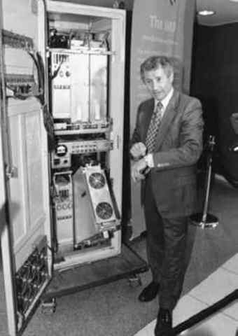 El primer IMP ,(Interface Message Processors)