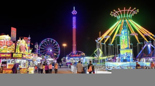 Un dia en el carnaval con mis amigos