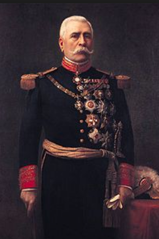 Porfirio starts with his presidency