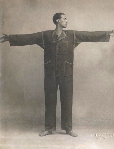 LA TUTA, "ABITO UNIVERSALE"