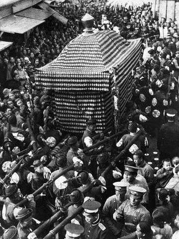 Downfall of the manchu dynasty