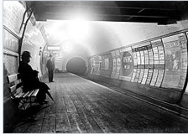 The first electric underground trains run in London