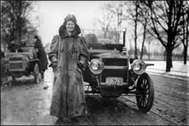 Alice Ramsey is the first woman to drive across the USA in a car