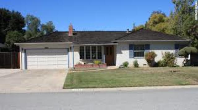 Steven Paul Jobs was born.