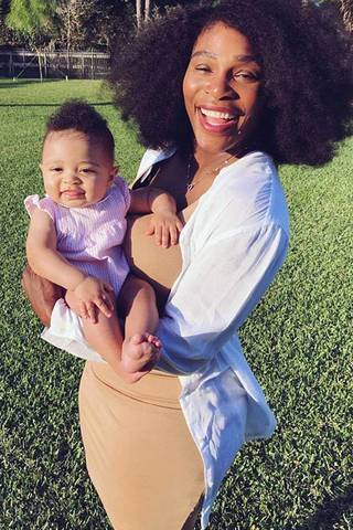 Serena Williams gives birth