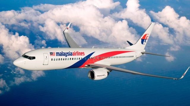 Malaysia Airlines Flight 370 Disappears
