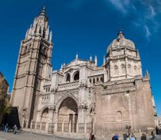 Alcanza el cargo de Capellán de los Reyes Nuevos de la catedral de Toledo.