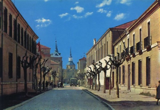 COLEGIO DE LOS MANRIQUES