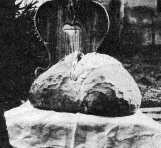 1kg kenyér: 6 pengő