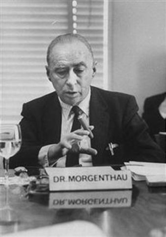 Hans J. Morgenthau - Politics among Nations
