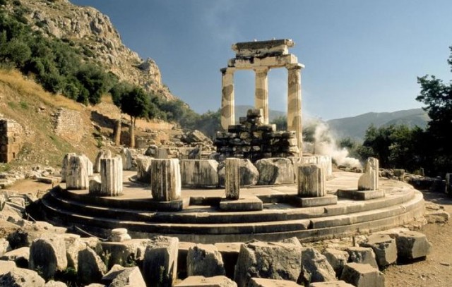 LA CIUDAD SAGRADA DE DELFOS