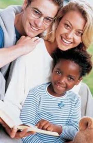 La familia en la ley 7.613