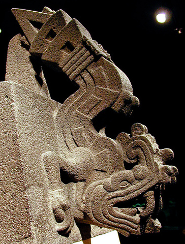 Aztecs sculpture