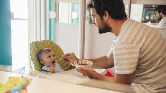 LA FAMILIA Y HOGARES MONOPARENTALES