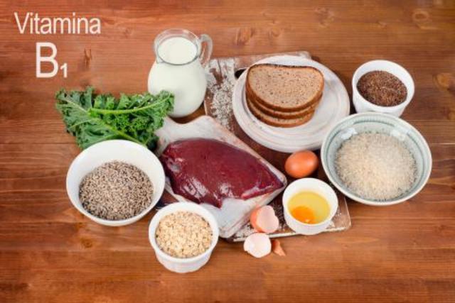 Problemas en alimentacion debido a la deficiencia de vitamina B1 en soldados.