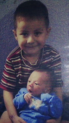 Nació mi hermano menor, Mario