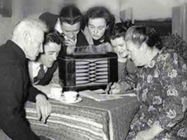 Era audiovisual "La radio"