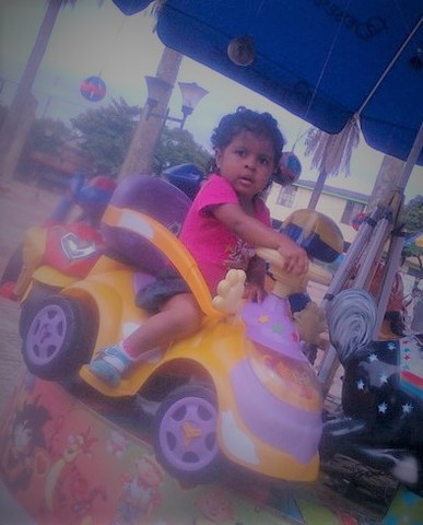 QUIEN? Un amor distitnto