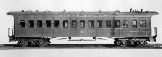 Railroad sleeping car