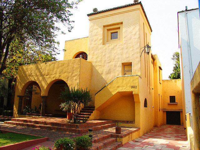 CASA GONZÁLEZ LUNA (Guadalajara, 1928)