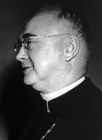 Father Coughlin attacks FDR, Jews