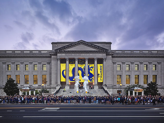 Primer programa de Ingeniería Biomédica en el mundo