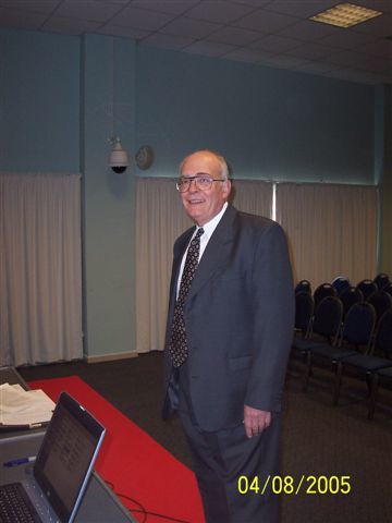 Primer docente de ergonomía