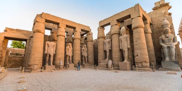 El imperio Egipcio, nuevo:Templo de Luxor