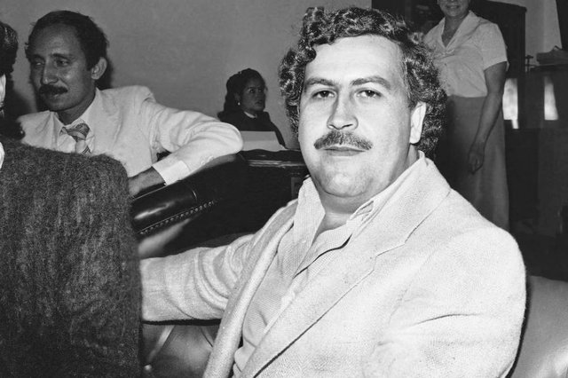 CDM; Pablo Escobar hace parte del Congreso Nacional.