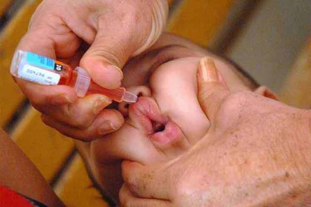 Aprobación de la vacuna antipoliomielítica oral