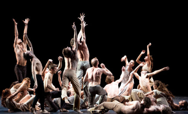 La première du ballet Le Sacre-Printemps de Stravinsky