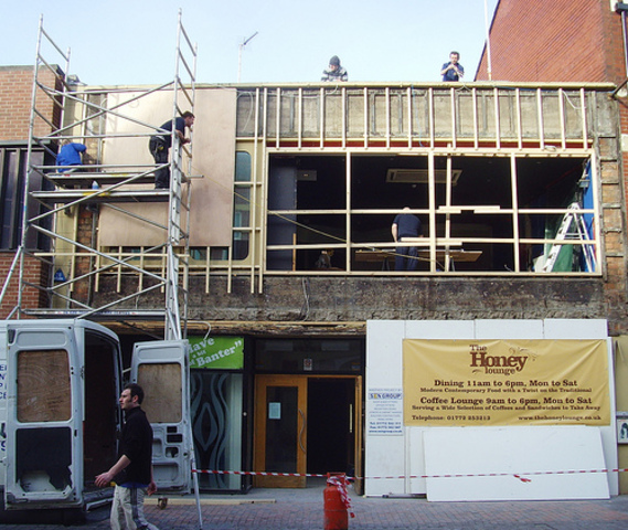 'Empty bar gets new lease of life' - LEP