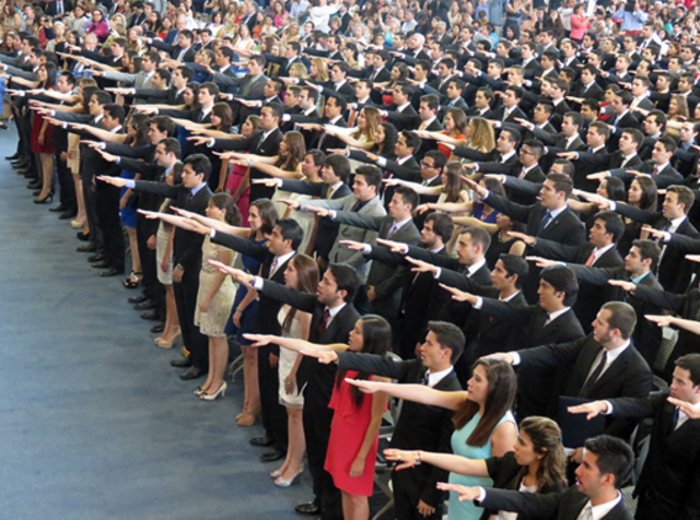 Graduación de carrera profesional en el ITESM