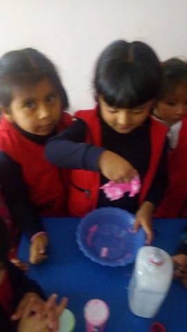 Malaguzzi ,los primeros años son importantes para el aprendizaje atravez del arte