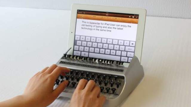typewriter - 2013